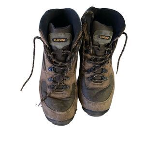 Hi-Tec size 14 water proof hiking boots great condition see pics